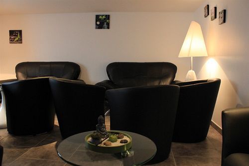 Hotel Restaurant La Source Porcieu-Amblagnieu Ngoại thất bức ảnh